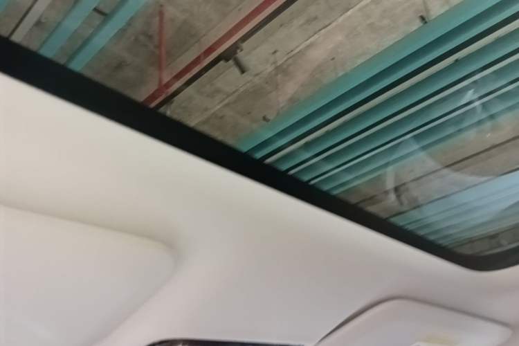 Used Li Auto MEGA 2025 Ultra Smart Refreshed Edition Headliner