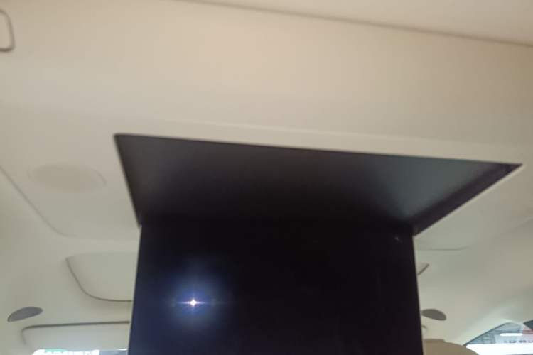 Used Li Auto MEGA 2025 Home Family Special Edition Headliner