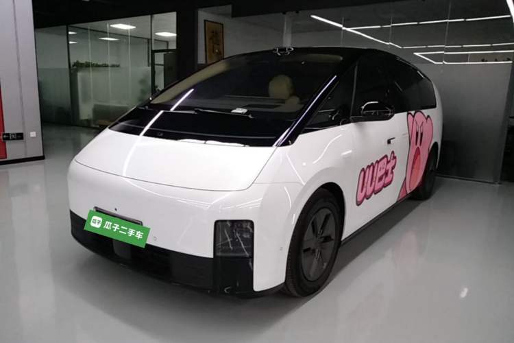 Li Auto MEGA 2025 Home Family Special Edition