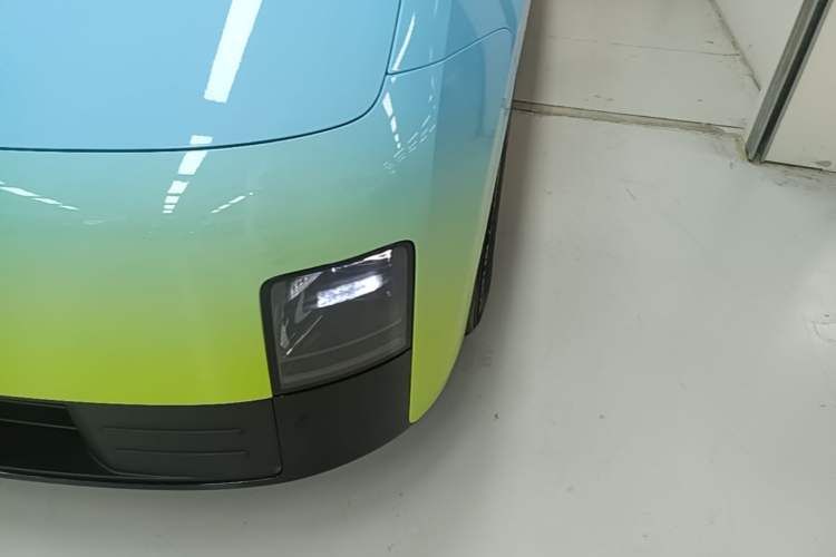 Used Li Auto MEGA 2025 Home Family Special Edition Left Front Headlight