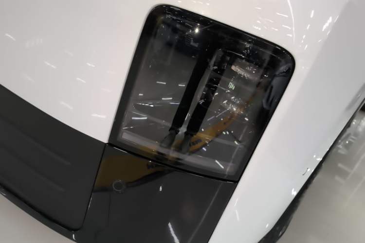 Used Li Auto MEGA 2025 Home Family Special Edition Left Front Headlight