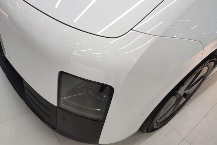Used Li Auto MEGA 2025 Home Family Special Edition Left Front Headlight