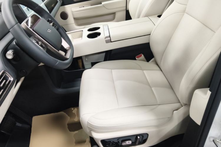 Used Li Auto MEGA 2025 Home Family Special Edition Left Front Seat