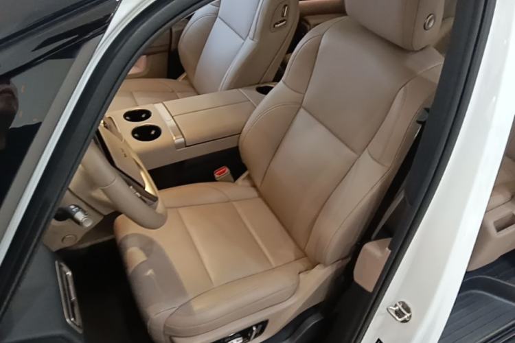 Used Li Auto MEGA 2025 Home Family Special Edition Left Front Seat