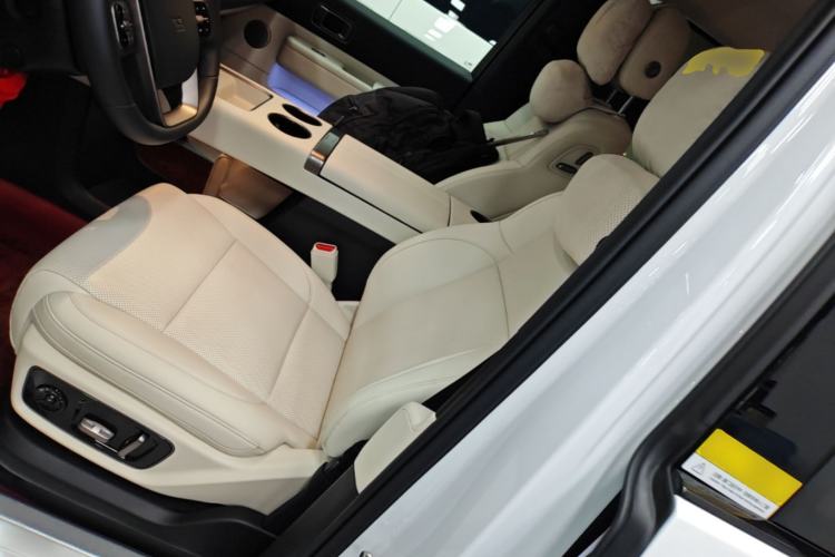 Used Li Auto MEGA 2025 Home Family Special Edition Left Front Seat