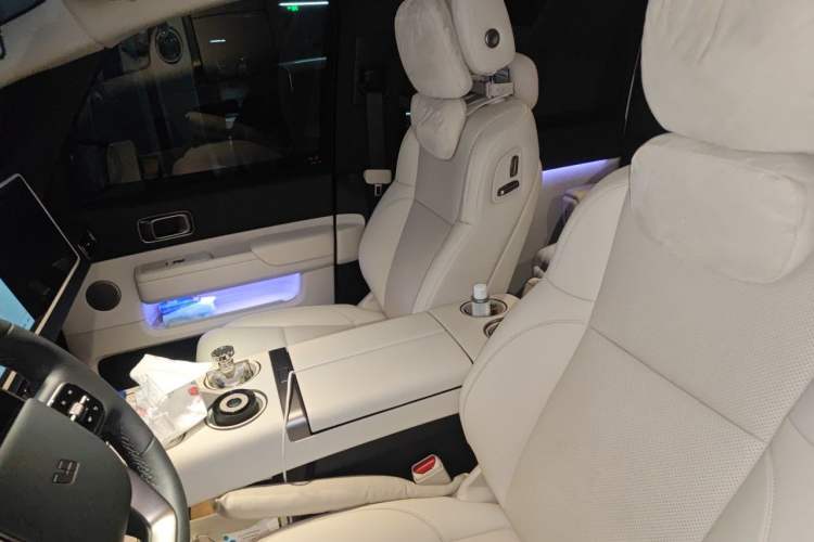 Used Li Auto MEGA 2025 Home Family Special Edition Left Front Seat