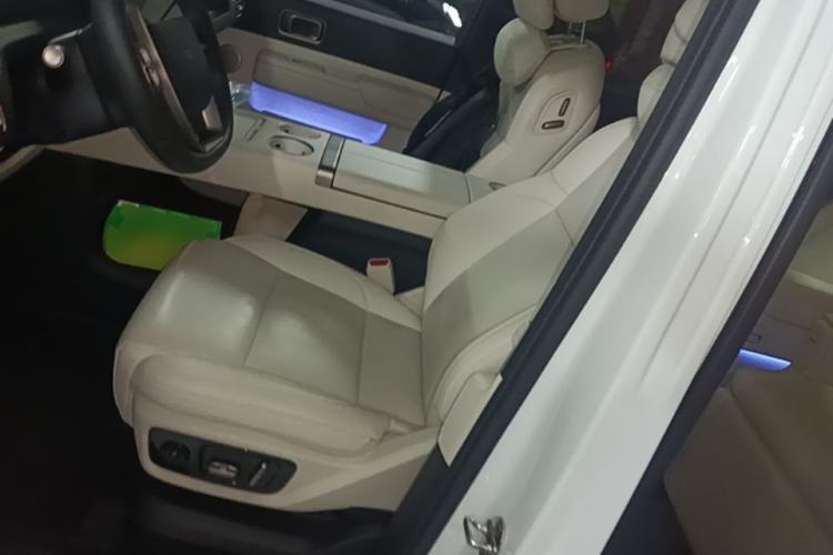 Used Li Auto MEGA 2025 Home Family Special Edition Left Front Seat