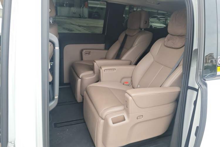 Used Li Auto MEGA 2025 Home Family Special Edition Left Rear Seat