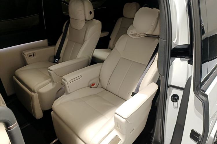 Used Li Auto MEGA 2025 Home Family Special Edition Left Rear Seat