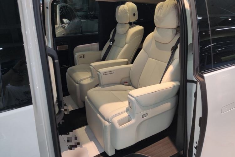 Used Li Auto MEGA 2025 Home Family Special Edition Left Rear Seat