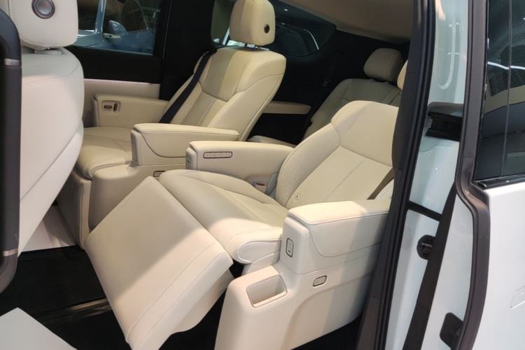 Used Li Auto MEGA 2025 Home Family Special Edition Left Rear Seat