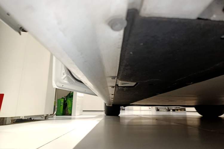 Used Li Auto MEGA 2025 Home Family Special Edition Left Side Sill