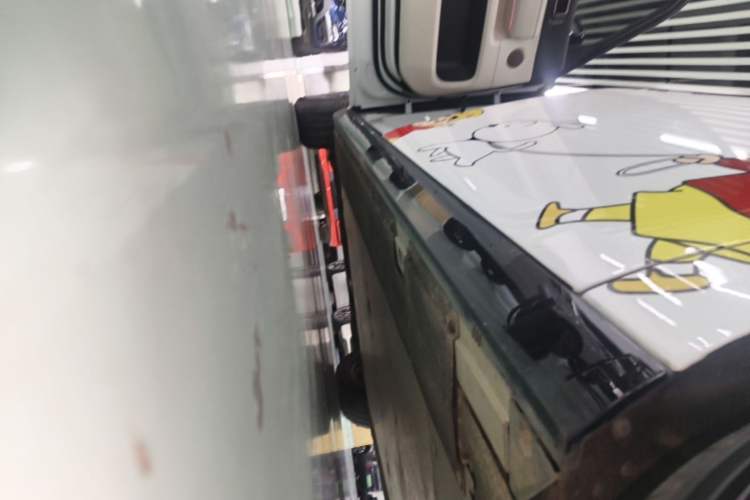 Used Li Auto MEGA 2025 Home Family Special Edition Left Side Sill