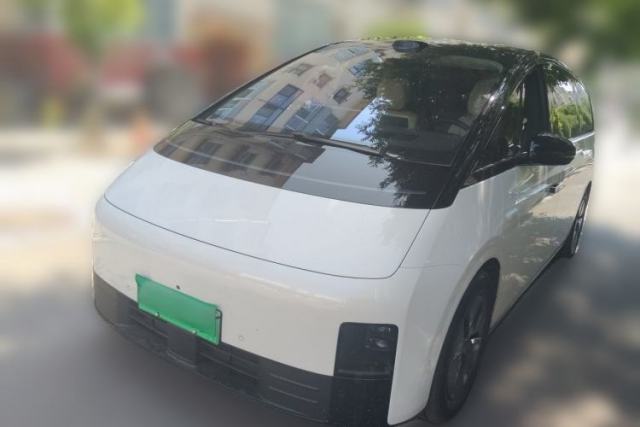 Used Li Auto MEGA 2025 Home Family Special Edition