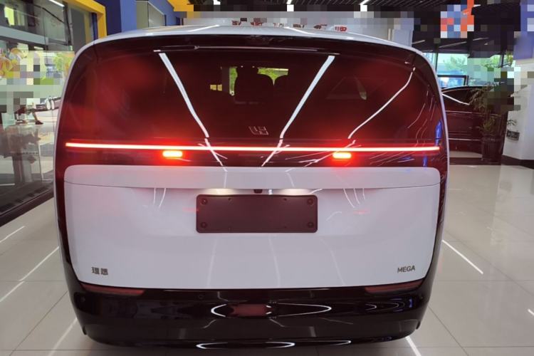 Used Li Auto MEGA 2025 Home Family Special Edition Rear