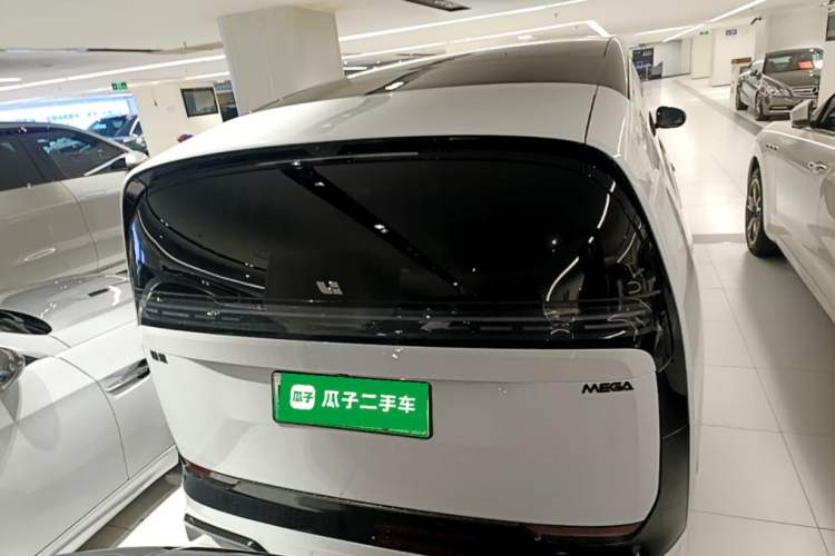 Used Li Auto MEGA 2025 Home Family Special Edition Rear