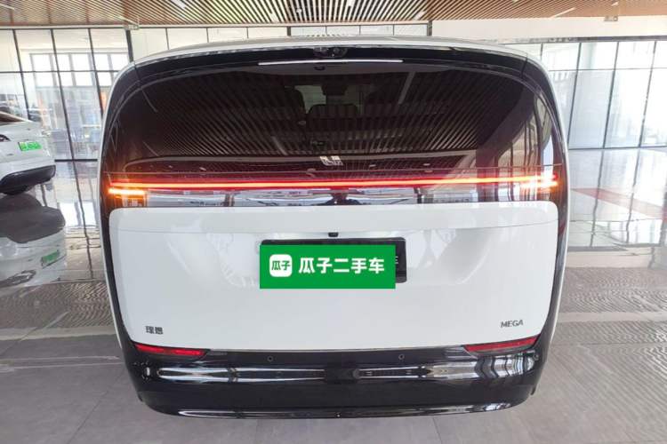Used Li Auto MEGA 2025 Home Family Special Edition Rear