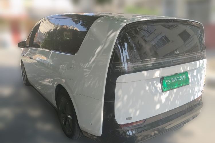 Used Li Auto MEGA 2025 Home Family Special Edition Rear Left 45 Deg