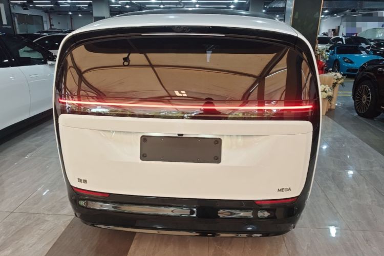 Used Li Auto MEGA 2025 Home Family Special Edition Rear