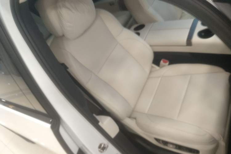 Used Li Auto MEGA 2025 Home Family Special Edition Right Front Seat