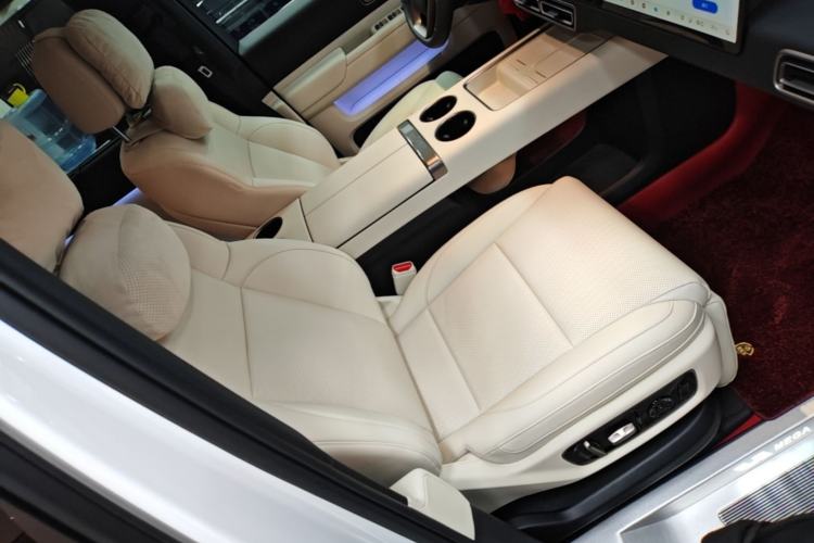 Used Li Auto MEGA 2025 Home Family Special Edition Right Front Seat