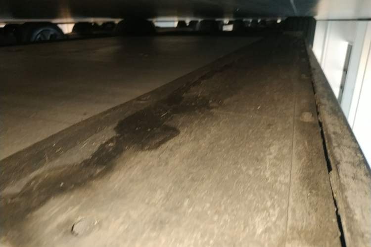 Used Li Auto MEGA 2025 Home Family Special Edition Right Side Sill