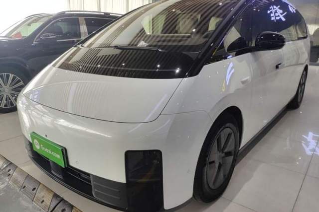 Used Li Auto MEGA 2025 Home Family Special Edition
