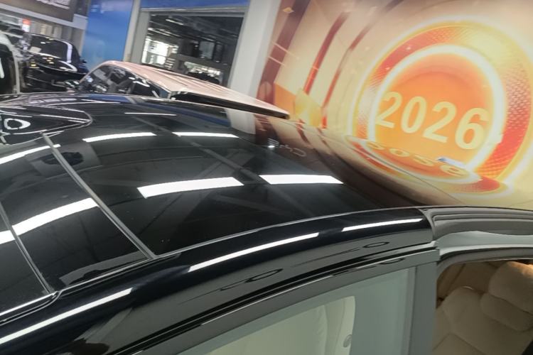 Used Li Auto MEGA 2025 Home Family Special Edition Roof