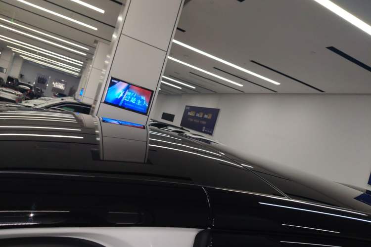 Used Li Auto MEGA 2025 Home Family Special Edition Roof