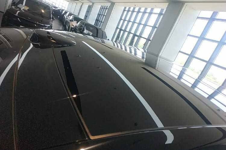 Used Li Auto MEGA 2025 Home Family Special Edition Roof