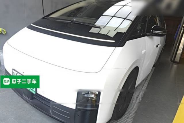 Used Li Auto MEGA 2025 Home Family Special Edition