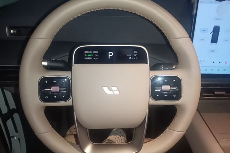 Used Li Auto MEGA 2025 Home Family Special Edition Steering Wheel