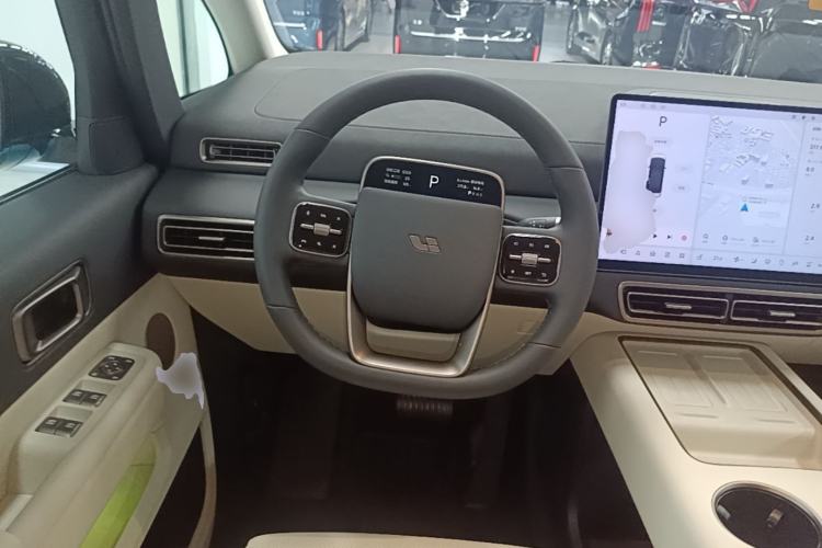Used Li Auto MEGA 2025 Home Family Special Edition Steering Wheel