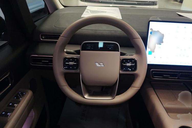 Used Li Auto MEGA 2025 Home Family Special Edition Steering Wheel
