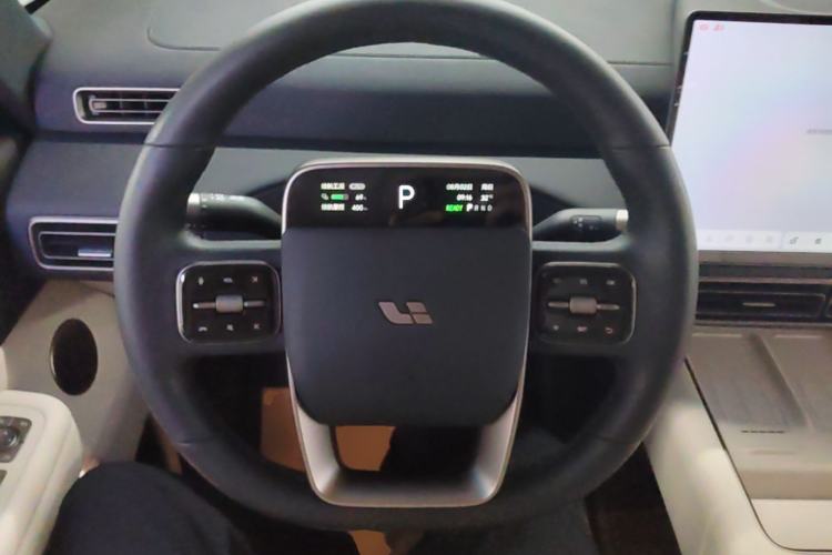 Used Li Auto MEGA 2025 Home Family Special Edition Steering Wheel