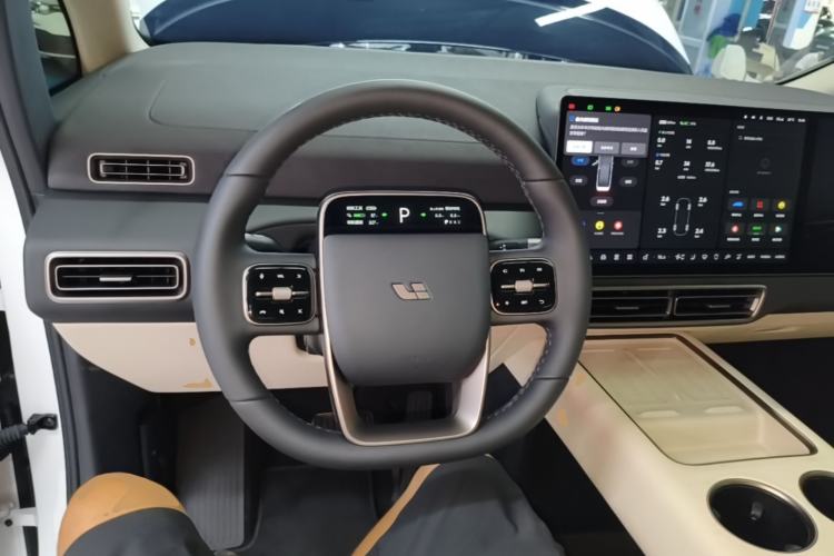 Used Li Auto MEGA 2025 Home Family Special Edition Steering Wheel