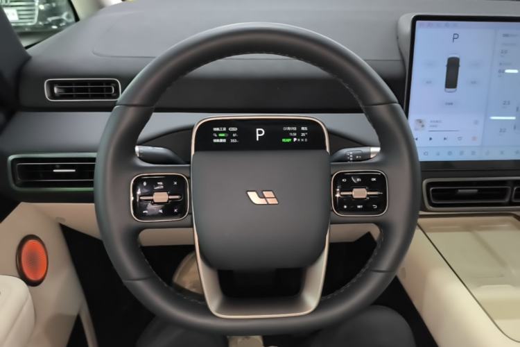 Used Li Auto MEGA 2025 Home Family Special Edition Steering Wheel