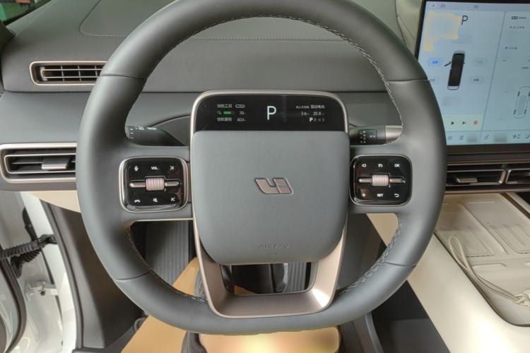 Used Li Auto MEGA 2025 Home Family Special Edition Steering Wheel