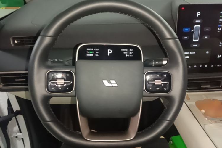 Used Li Auto MEGA 2025 Home Family Special Edition Steering Wheel