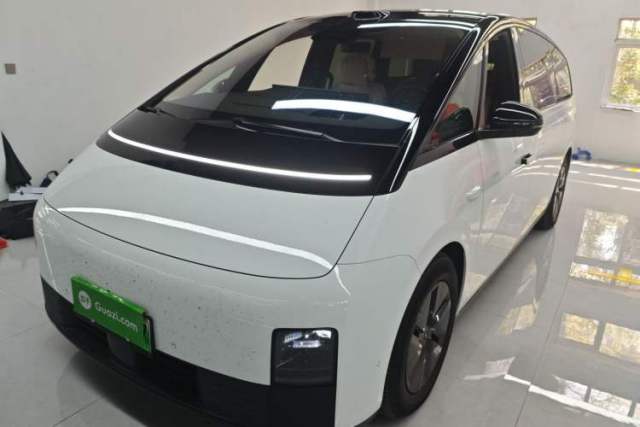 Used Li Auto MEGA 2025 Home Family Special Edition