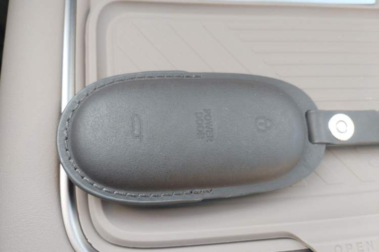 Used Li Auto MEGA 2025 Home Family Special Edition Vehicle Key