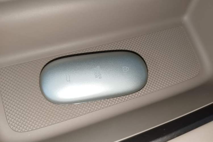 Used Li Auto MEGA 2025 Home Family Special Edition Vehicle Key