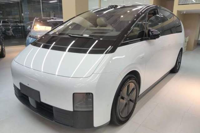 Used Li Auto MEGA 2025 Home Family Special Edition