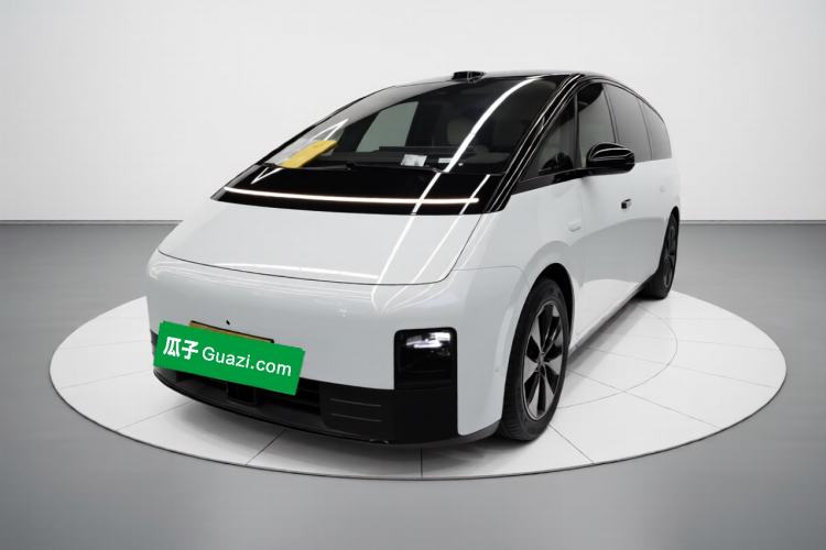 Li Auto MEGA 2025 Ultra Smart Refreshed Edition