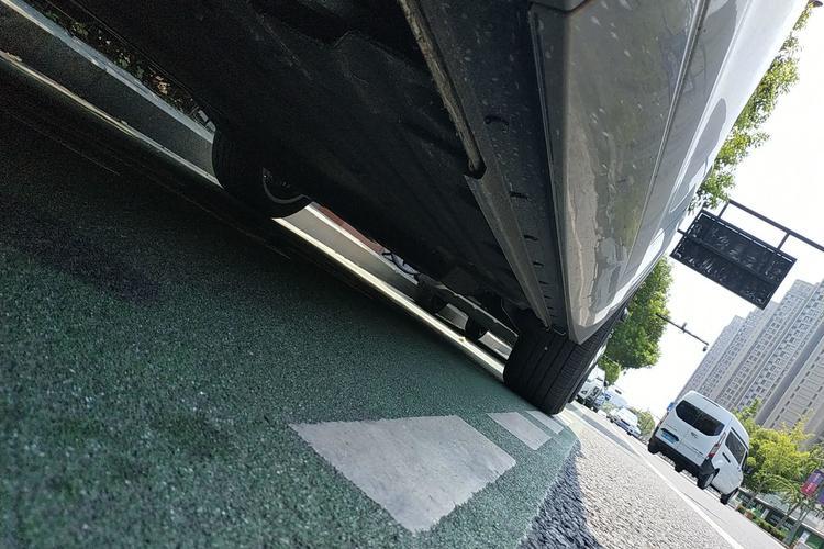 Used Li Auto ONE 2021 Extended-Range 6-Seater Version Left Side Sill