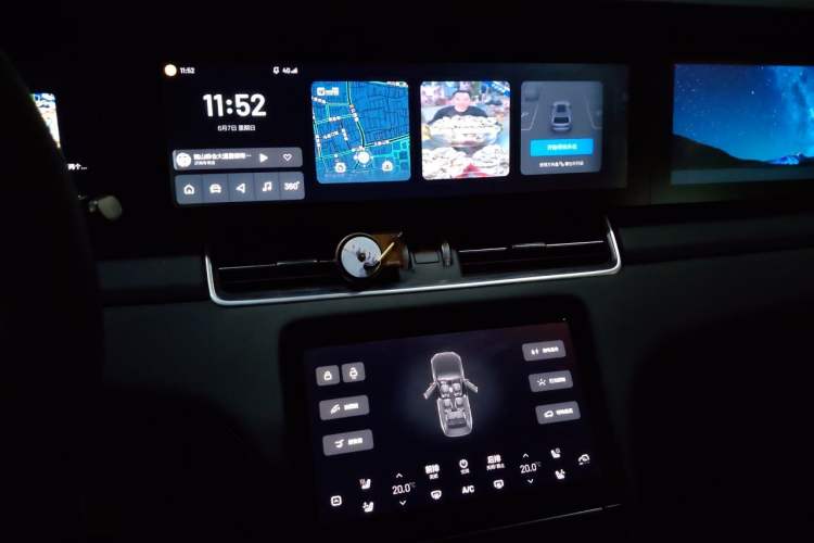 Used Li Auto ONE 2019 Extended-Range 6-Seater Version Audio And AC Panel