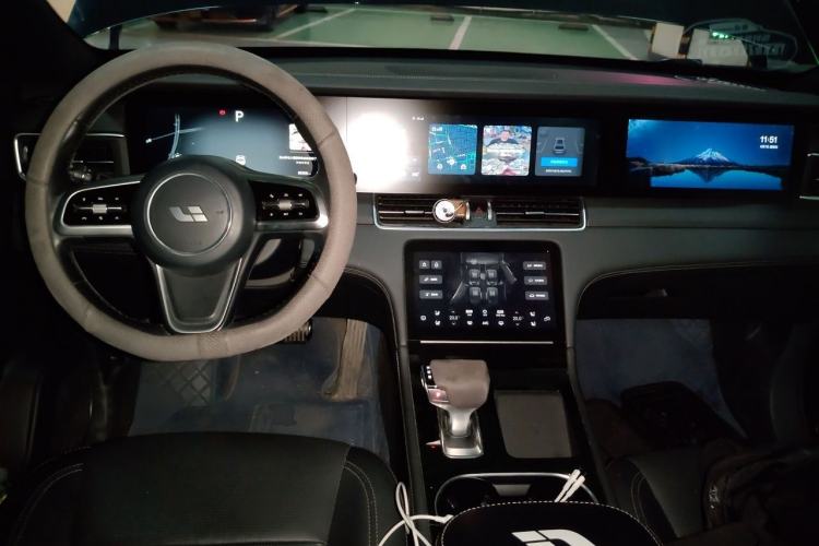 Used Li Auto ONE 2019 Extended-Range 6-Seater Version Center Console