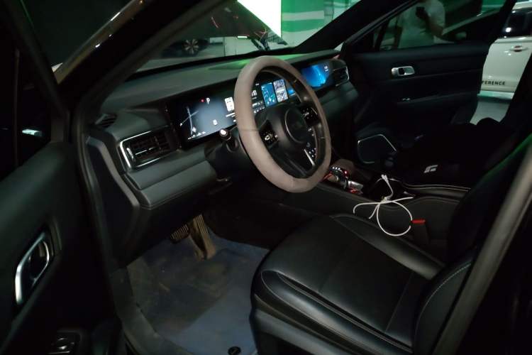 Used Li Auto ONE 2019 Extended-Range 6-Seater Version Driver Seat