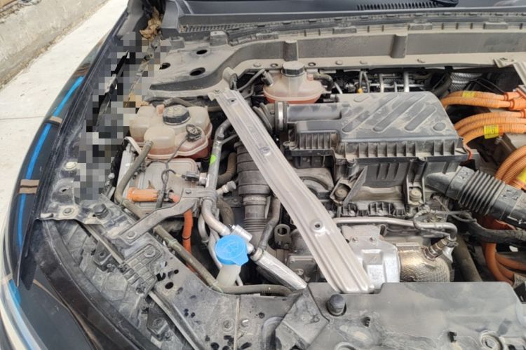 Used Li Auto ONE 2019 Extended-Range 6-Seater Version Engine Bay Right