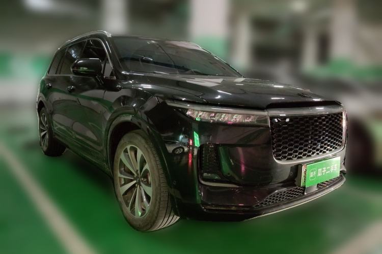 Used Li Auto ONE 2019 Extended-Range 6-Seater Version Front Right 45 Deg